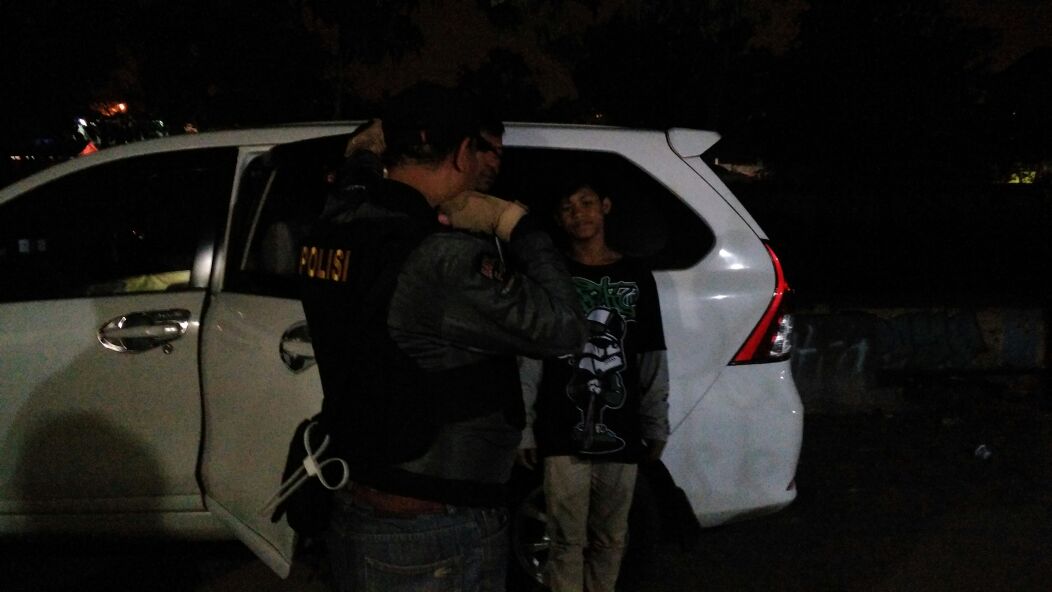 Pemabuk Tusuk Pria di Kembangan