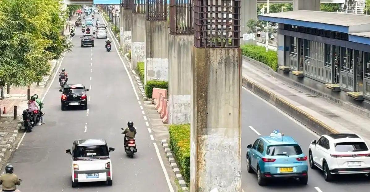 pemerhati-soal-biaya-bongkar-tiang-monorel23.jpg