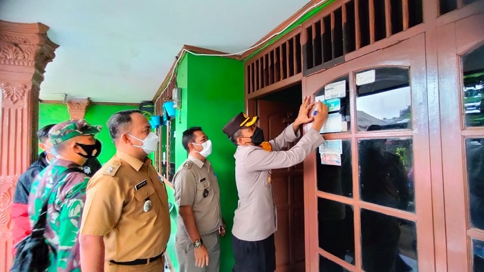 Wakil Camat Kembangan Tempeli Stiker 40 Rumah setelah Diketahui Penghuninya Mudik saat Idulfitri