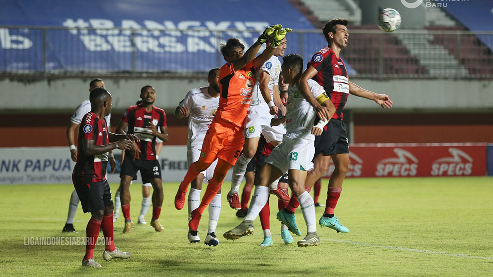 persipura-vs-persebaya-10.jpg