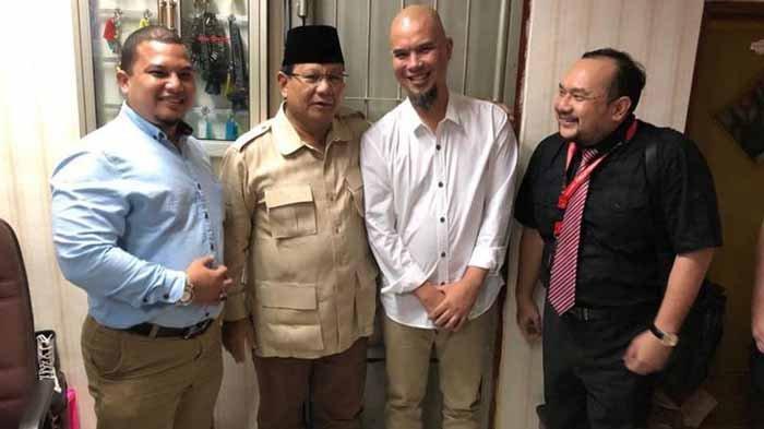 prabowo-jenguk-ahmad-dhani1.jpg