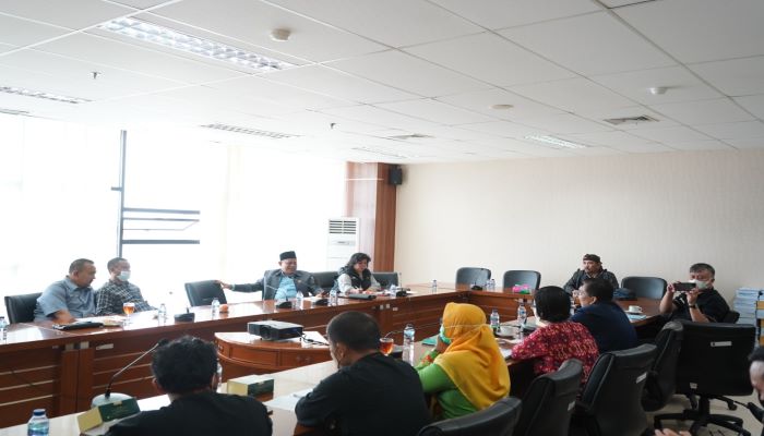 Komisi II DPRD Kota Bogor Soroti Program Kerja Disperindagkop, Pendapatan dari Minol Bocor