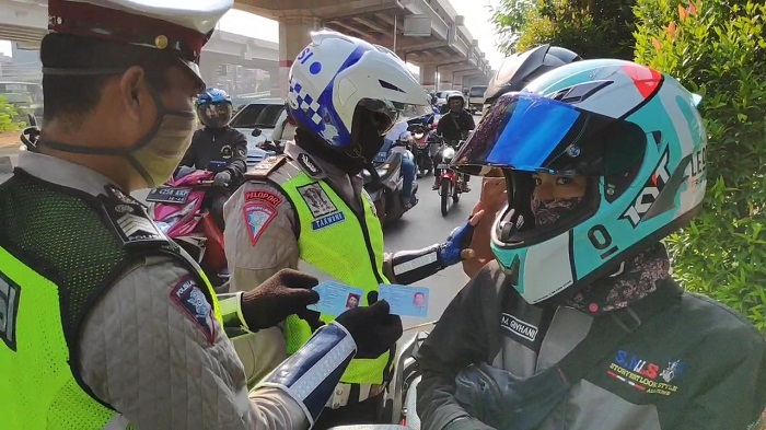 VIDEO: Ada 18.000 Pelanggar PSBB di Jakarta dan Sekitarnya yang Diberikan Surat Teguran