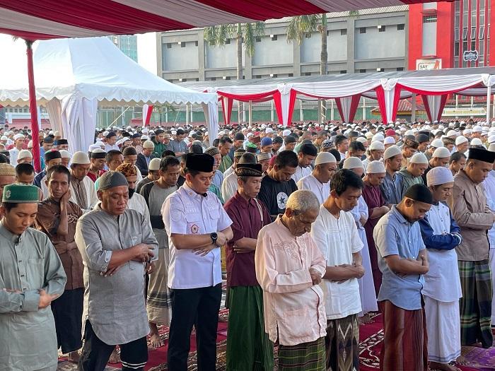 Ribuan Napi Lapas Narkotika Jakarta Khusyuk Salat Idulfitri, Ibnu Chuldun: Sarana Intropeksi Diri
