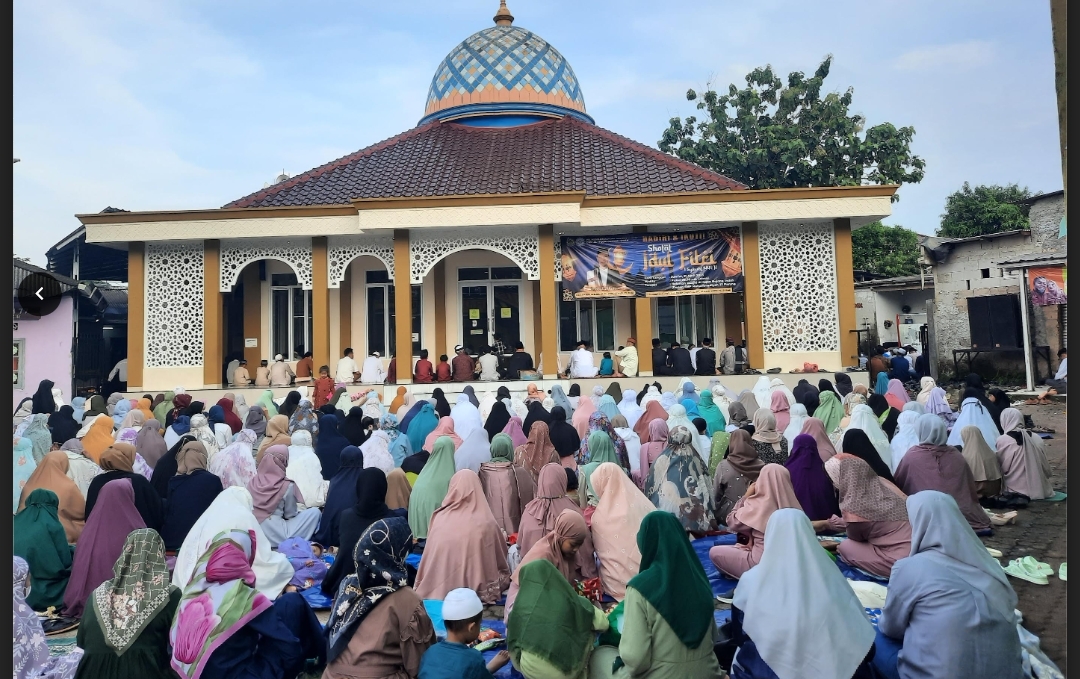 salat-idul-fitri-1444-hijriah-di-masjid-al-itqon.jpg