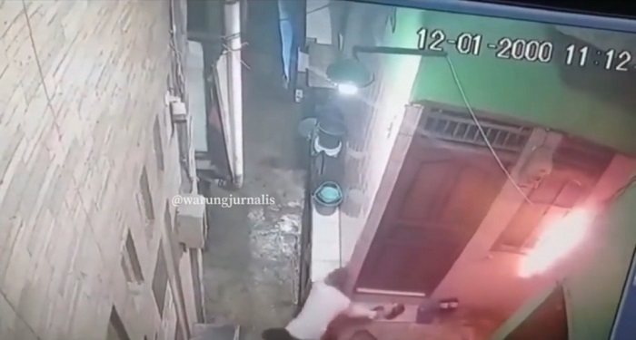 si-seorang-lansia-nekat-membakar-rumah-tetangganya-di-penjaringan.jpg