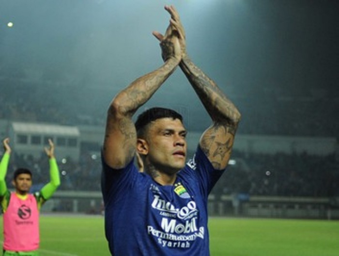 striker-persib-bandung-ciro-alves-kecewa-timnya-bermain-imbang-1-1-saat-melawan-bali-united.jpg