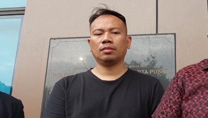Vicky 'Gladiator' Prasetyo Akui Nikah Siri dengan Fangfang, Bantah Tinggalkan Istri Saat Hamil - Wartakotalive.com