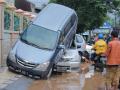 20140122_banjir-manado.jpg