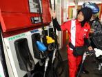 20150724photo-breaking-news-harga-perdana-pertalite-rp84001_20150724_172338.jpg