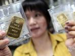 20150909harga-emas-antam-kembali-naik-rp-2000-per-gram_20150909_085832.jpg