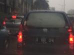 20160211jakarta-diguyur-hujan-pengendara-motor-dan-mobil-diminta-waspadai-jarak-pandang_20160211_081802.jpg