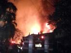 20160703jelang-lebaran-rumah-268-keluarga-di-jakarta-terbakar_20160703_103558.jpg