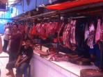 20160705operasi-pasar-bikin-penjualan-daging-sapi-di-pasar-minggu-sepi-pembeli_20160705_150641.jpg