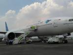 20160804tahun-ini-garuda-indonesia-berangkatkan-79020-jamaah-haji_20160804_125410.jpg