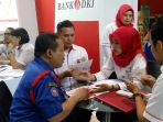 wartakota/20180524berita-foto-bank-dki-sosialisasikan-jakone-mobile-kepada-pengunjung-prj2_20180524_173154.jpg