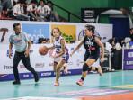 Aksi-salah-satu-pemain-basket-SMAN-3-Teladan.jpg