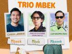 Angga-Dwimas-Sasongko-Ganindra-Bimo-DAN-Chicco-Jerikho-isi-suara-kambing-dI-film-Jumbo.jpg