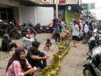 Antrean-gas-elpiji-di-Pamulang.jpg