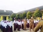 Arogansi-Guru.jpg