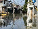 Banjir-terjadi-di-Perumahan-Dosen-IKIP-Kecamatan-Pondok-Gede-Kota-Bekasi-Senin-772025.jpg