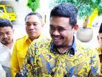Berbatik-Kuning-Bobby-Nasution-Hadiri-Agenda-Balon-Kepala-Daerah-Partai-Golkar.jpg