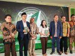 Buku-panduan-ibadah-haji-ramah-lingkungan-Responsible-Green-Hajj-Senin-2362025.jpg