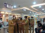 Bupati-Karawang-Cellica-Nurrachadiana-dan-Wakil-Bupati-Karawang-Aep-Syaepuloh.jpg