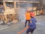 Bus-Damri-terbakar.jpg