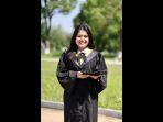 Catrin-Sinaga-menyelesaikan-pendidikan-sarjana-di-Central-South-University-China.jpg