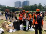 126,65 Ton Sampah Diangkut Dinas LH DKI Jakarta Usai Perayaan HUT ke-80 TNI di Monas