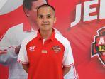 Dede-Satria-saat-hadiri-launcing-jersey.jpg