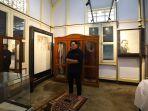 Erick-Thohir-Salat-Hajat-di-Rumah-Pengasingan-Bung-Karno-di-Bengkulu.jpg