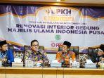 Fadlul-Imansyah-kedua-kiri-dan-Marsudi-Syuhud-kedua-kanan-renovasi-gedung-MUI.jpg