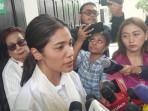 Franka-Franklin-usai-sidang-praperadilan-di-Pengadilan-Negeri-Jakarta-Selatan-Senin-13102025.jpg