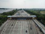 Gerbang-Tol-Cikampek-Utama-Cikampek-Karawang-Jawa-Barat-pada-Kamis-7122023.jpg