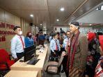 Gubernur-Jawa-Tengah-Ganjar-Pranowo-di-Mal-Pelayanan-Publik-Grobogan.jpg