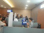 Immigration-Lounge-di-Pesona-Square-Depok-Selasa-2112025.jpg