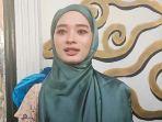 Inara-Rusli-masih-betah-sendiri-setelah-cerai-dengan-musisi-Virgoun.jpg