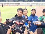 Indra-Sjafri-saat-memaparkan-persiapan-terakhir-skuad-Garuda-Rabu-522025.jpg