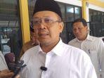 Kakanwil-Kemenag-Jawa-Barat-Ajam-Mustajam-saat-ditemui-di-Asrama-Haji-Bekasi.jpg
