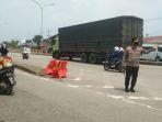Kapolres-Karawang-AKBP-Aldi-Subartono-melakukan-pengecekan-jalur-mudik.jpg