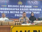 Kapolres-Metro-Jakarta-Pusat-Komarudin-dalam-jumpa-pers-terkait-kasus-peredaran-narkoba.jpg