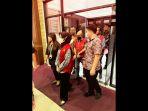 Kejaksaan-Negeri-Jakarta-Pusat-menahan-tiga-tersangka-kasus-dugaan-korupsi-yakni-BIS-APS-dan-NR.jpg
