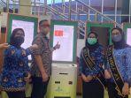 Kepala-BPJS-Kesehatan-Kantor-Cabang-Cibinong-Ichwansyah-Gani-cek-layanan-online.jpg