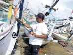 Komunitas-Nelayan-Pesisir-Jawa-Timur-Gelar-Aksi-Perbaikan-Perahu.jpg