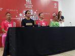 Konferensi-pers-John-Terry-dan-Alessandro-Nesta-di-Stadion-Patriot-Chandrabhaga.jpg