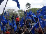 Massa-kader-dan-simpatisan-Partai-Prima-geruduk-Kantor-KPU.jpg