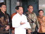Mendagri-Tito-Karnavian-memberikan-keterangan-pers-terkait-pelantikan-kepala-daerah.jpg