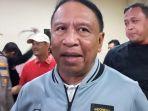 Menpora-Zainudin-Amali-usai-saksikan-laga-Persija-vs-Arema-FC-di-Stadion-Patriot-Candrabhaga.jpg